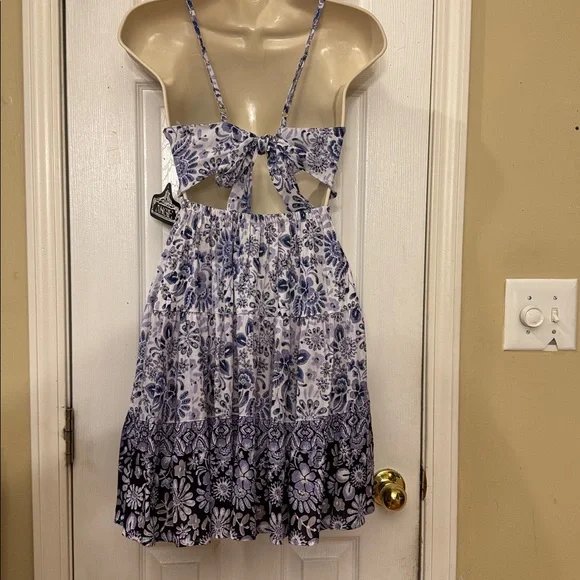 NWT Angie Lavender and Violet Floral Dress size S - Picture 4 of 9